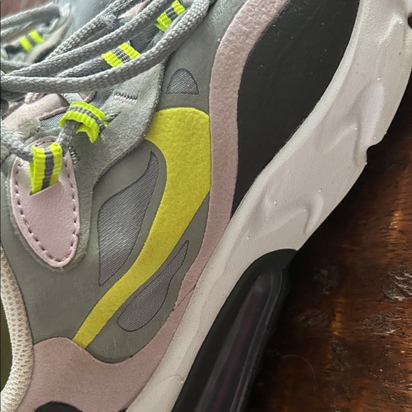 Nike Gray and Lime Sneakers - Picture 4 of 5